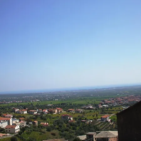 Affittacamere Il Borgo 3* 弗拉克维尔玛拉汀