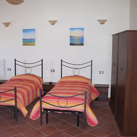 Affittacamere Il Borgo 게스트하우스 3*